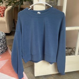 Softstreme perfectly oversized cropped crew